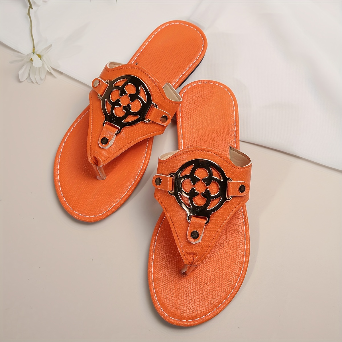 womens buckle decor flip flops fashion summer beach flat slide shoes casual outdoor slide sandals details 2