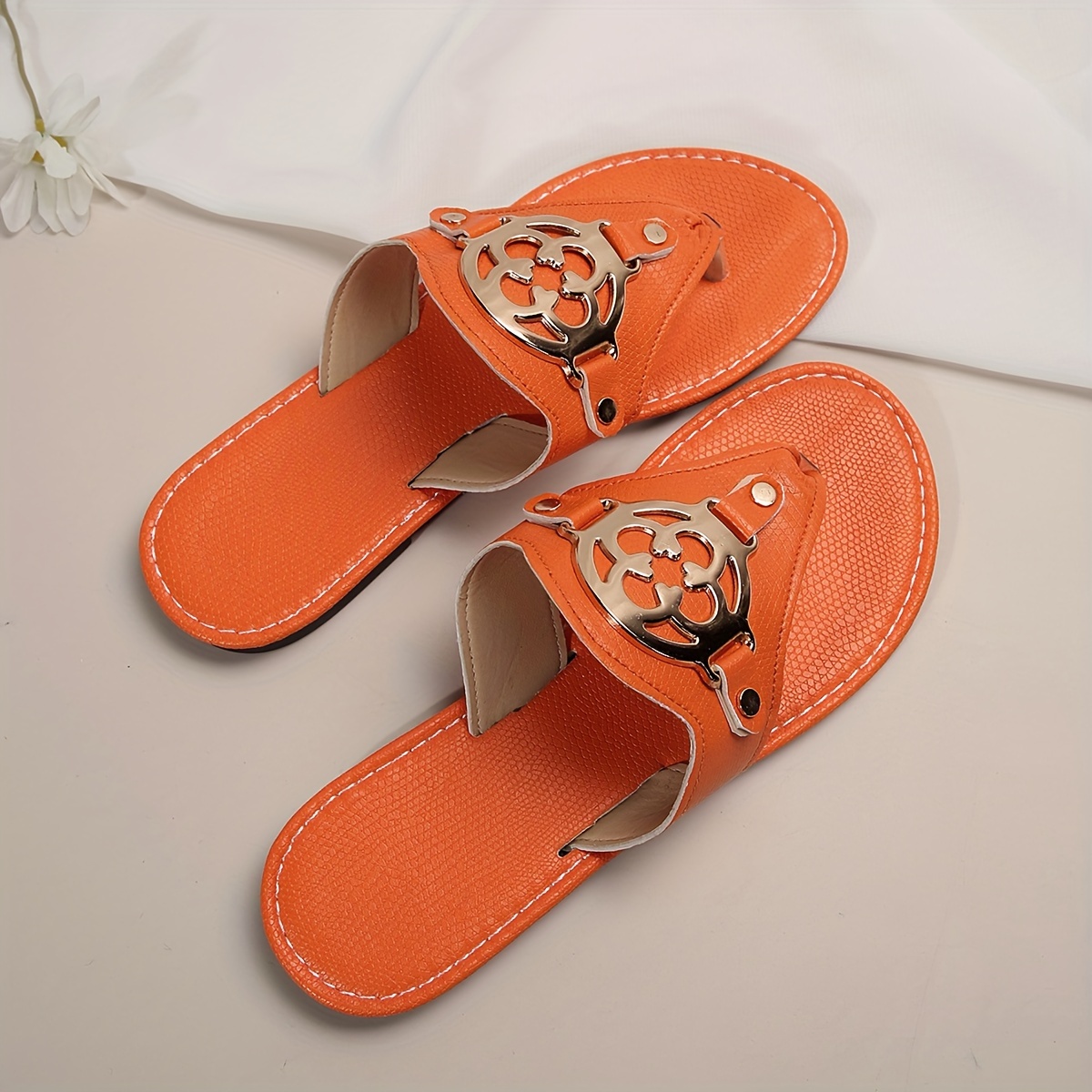 womens buckle decor flip flops fashion summer beach flat slide shoes casual outdoor slide sandals details 3